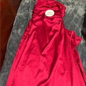 ARIEL MAXI DRESS-RED